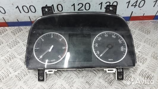 Щиток приборов land rover discovery 4 (2NN08IT02)