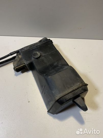 Opel Astra H абсорбер топливных паров