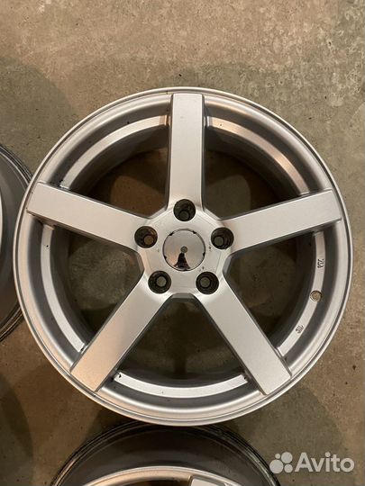 Литые диски r 17 5 114 3