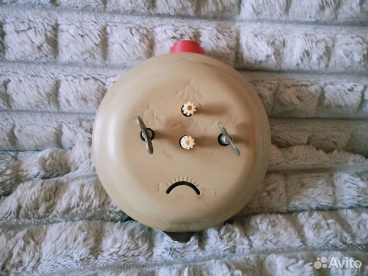 Будильник СССР. Янтарь. Рабочий