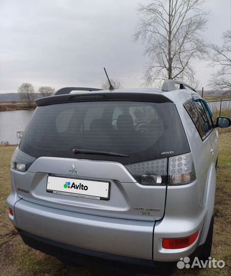 Mitsubishi Outlander 2.0 CVT, 2011, 203 866 км