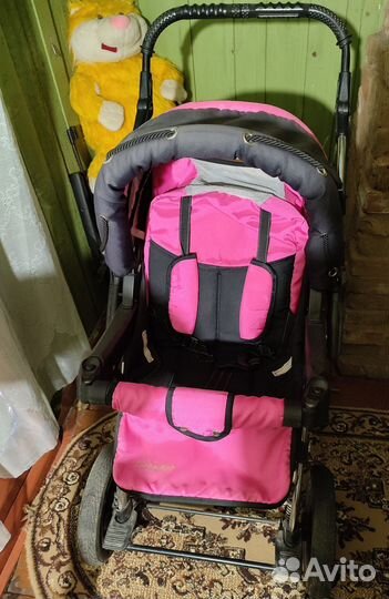 Коляска + стульчик для кормления