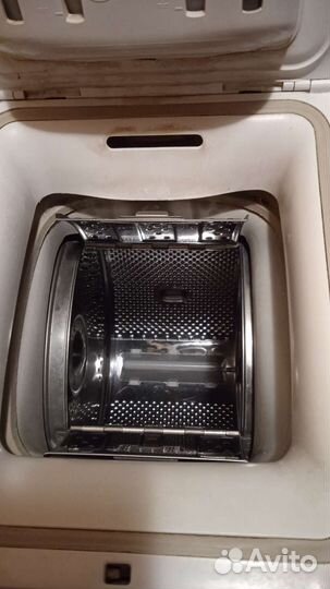 Стиральная машина с вертикальной загрузкой