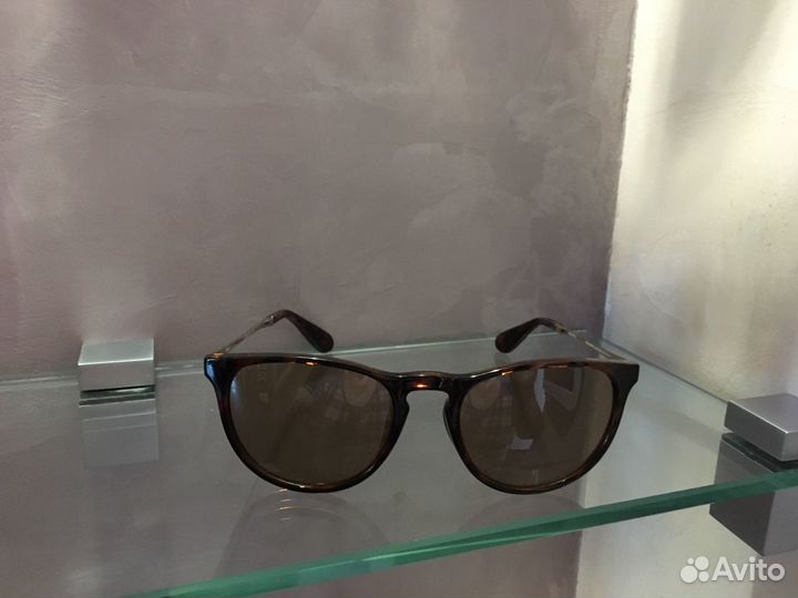Очки солнцезащитные