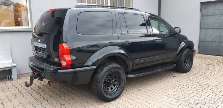 В разборе Dodge Durango