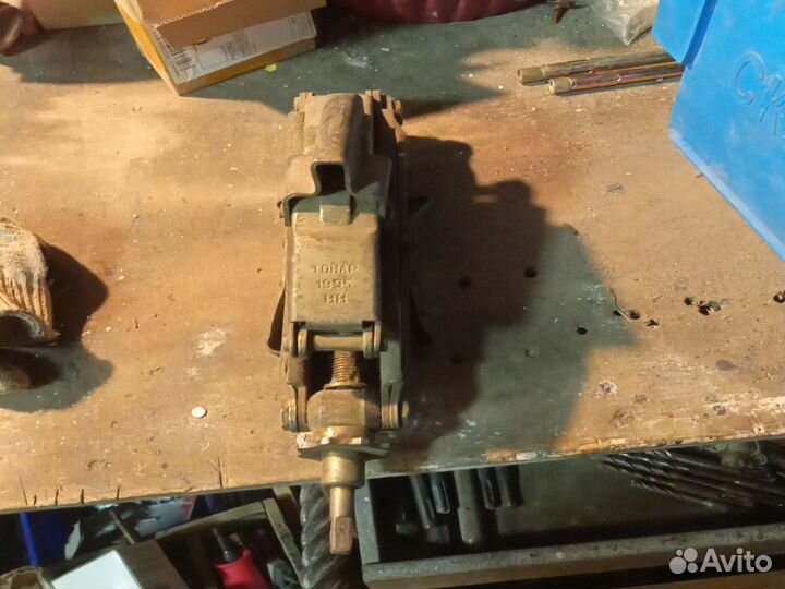 Домкрат ручной без ручки