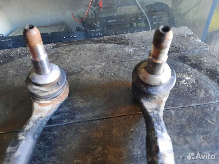 Рулевые тяги с наконечниками бмв Е90 Е91 Е92 Е93