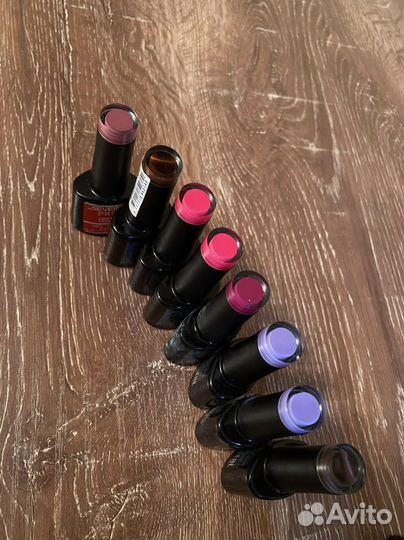 Гель лак, помада, пилочки, снятие лака