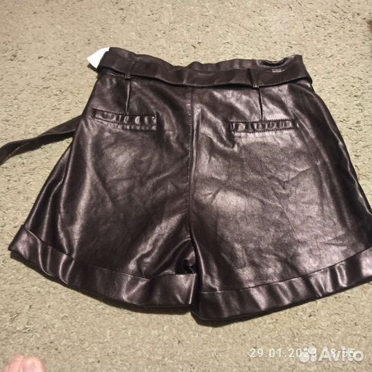 Шорты из эко кожи