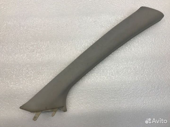 Обшивка стойки правая Ford Mondeo седан 2.3 2010