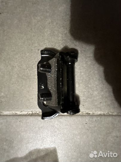 Петля крышки багажника Mazda 6 GH хэтчбек