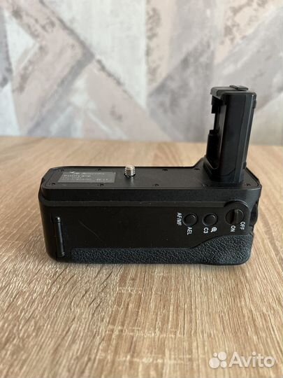 Батарейный блок Sony A7M2, A7R2, A7S2