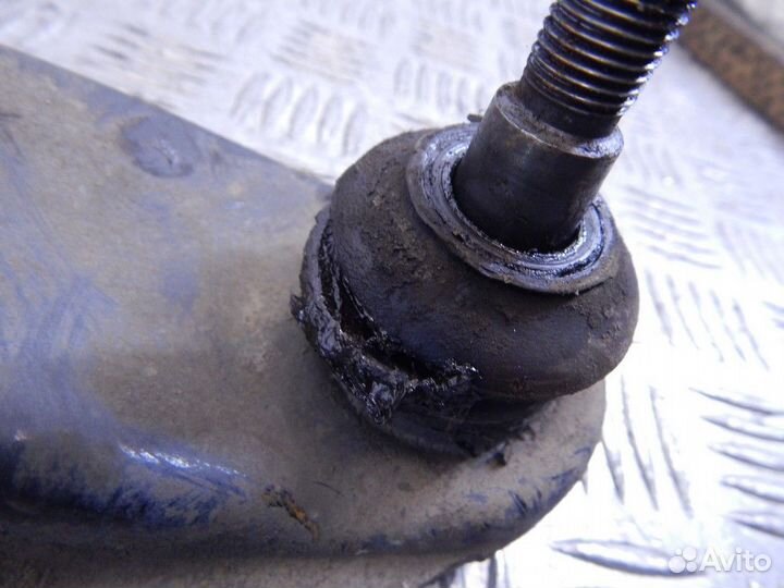 Рычаг подвески volvo V40