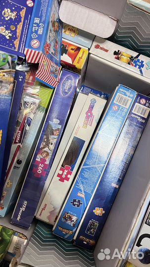 Коробка с пазлами