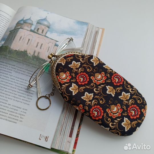 Очечник ручной работы с фермуаром