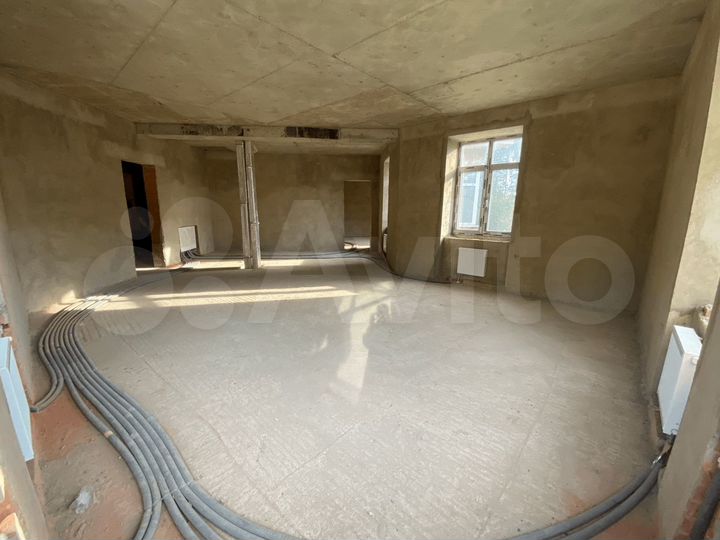 Коттедж 770 м² на участке 28 сот.