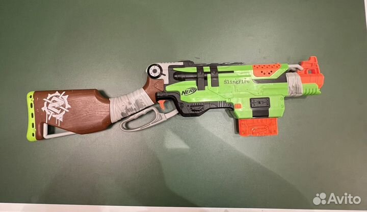 Nerf Зомби Slinger