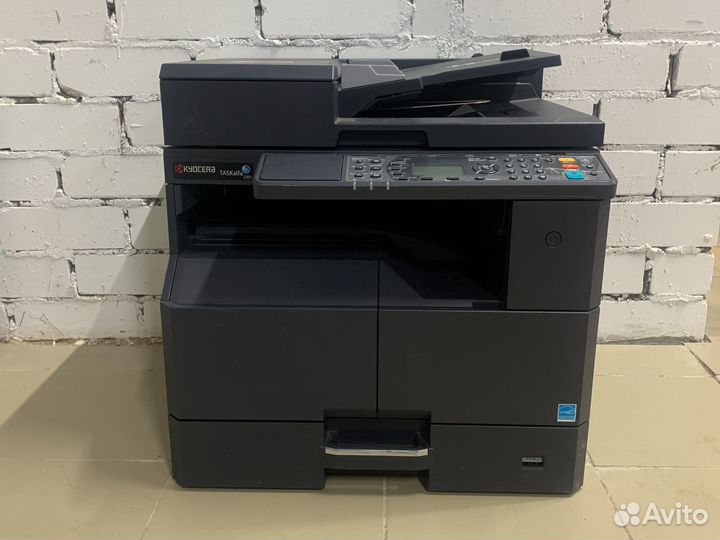 Мфу лазерное kyocera taskalfa 2201,пробег 61258