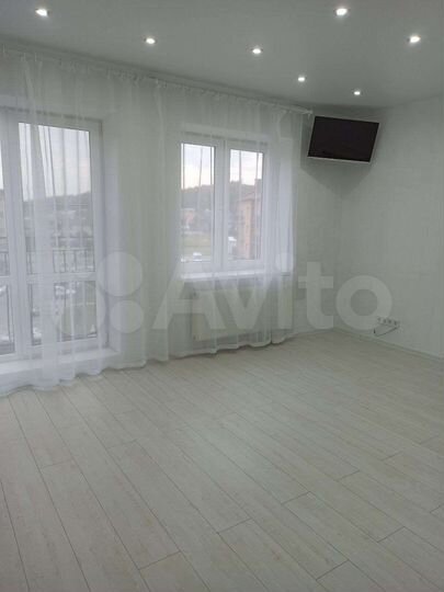 2-к. квартира, 65 м², 4/4 эт.