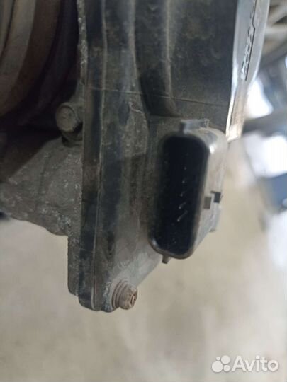 Дроссельная заслонка Nissan Qashqai J10 HR16DE 06