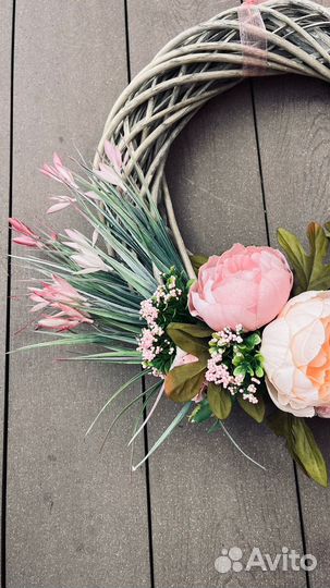 Венок декоративный летний с розами