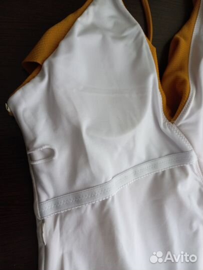 Новый купальник 46 р