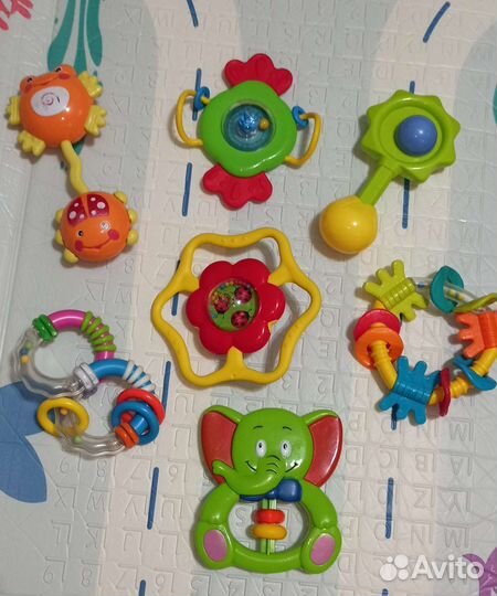 Игрушки погремушки пакетом