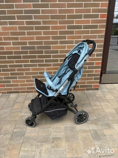 Коляска прогулочная luxmom v3
