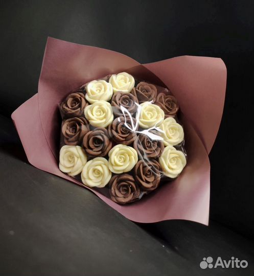 Букет - 19 Роз из Настоящего Шоколада