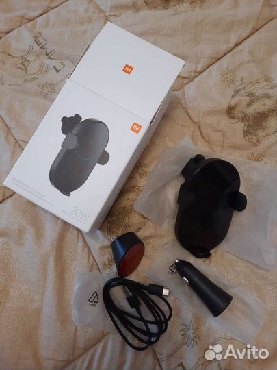 Держатель Xiaomi Wireless car Charger 20W