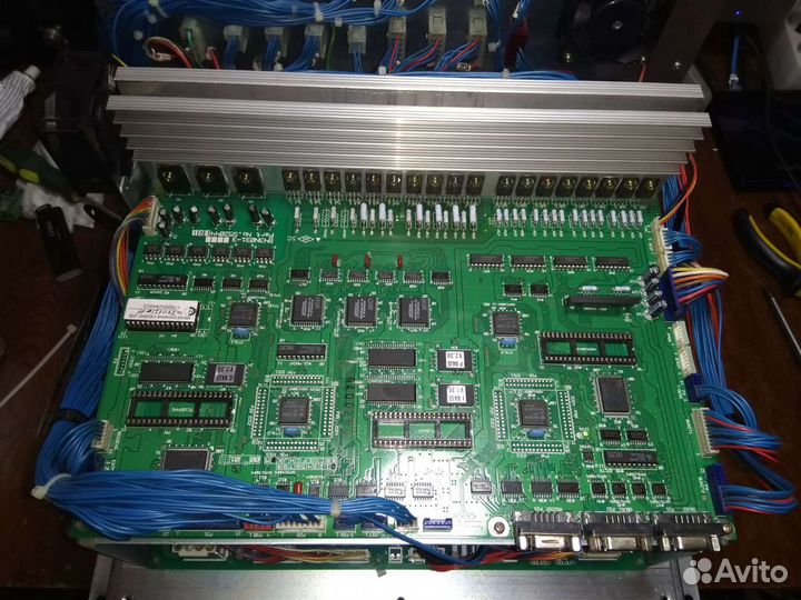 Ремонт электроники вышивальных и стегальных машин