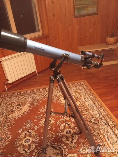 Телескоп на триноге