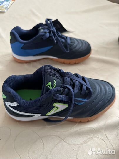 Футбольные бутсы demix, 33 р