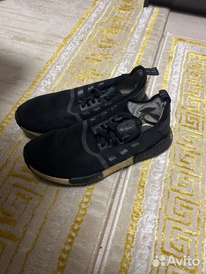 Кроссовки Adidas NMD R1 gore-TEX Оригинал