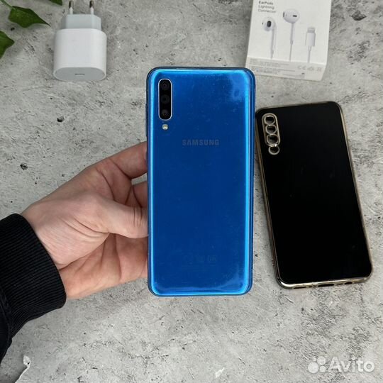 Samsung Galaxy A50, 4/64 ГБ