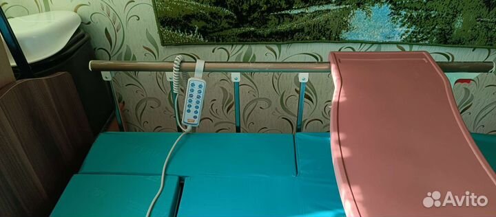 Медицинская кровать с электроприводом