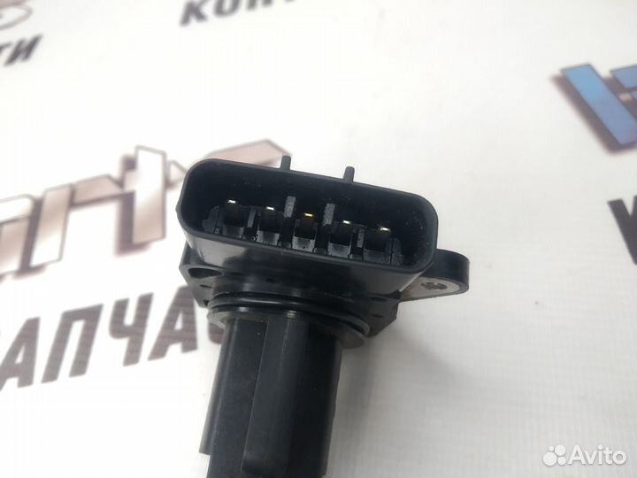 Датчик расхода воздуха Toyota