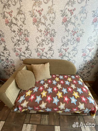 Диван (тахта)