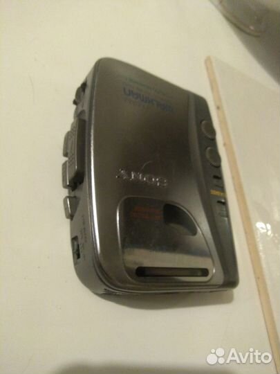 Кассетный плеер sony walkman