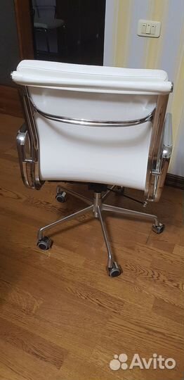 Офисное кресло Unital