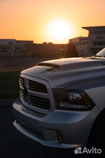 Капот 1шт.+4 вставки Dodge RAM 1500 (4th Gen)