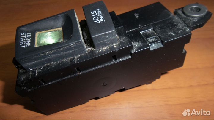Кнопка запуска двигателя Audi A8 D3 4E