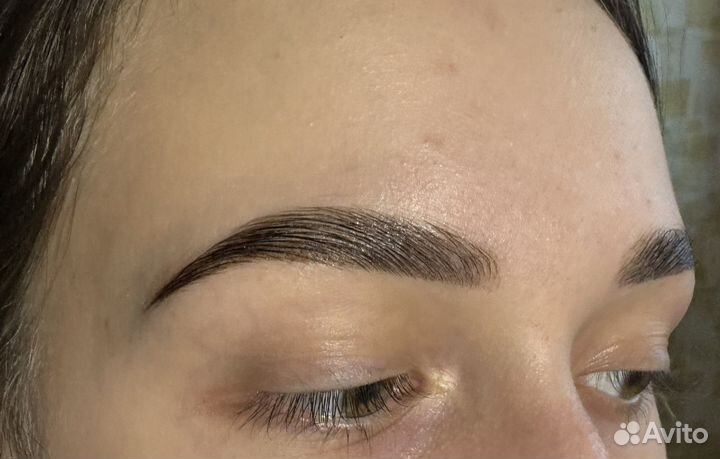 Мастер бровист