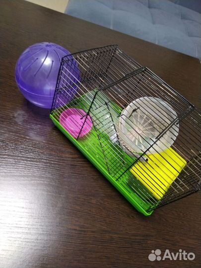 Продам клетку