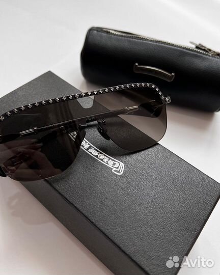 Солнцезащитные очки