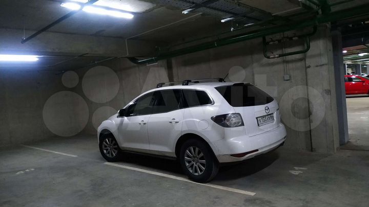 Машиноместо, 30 м²