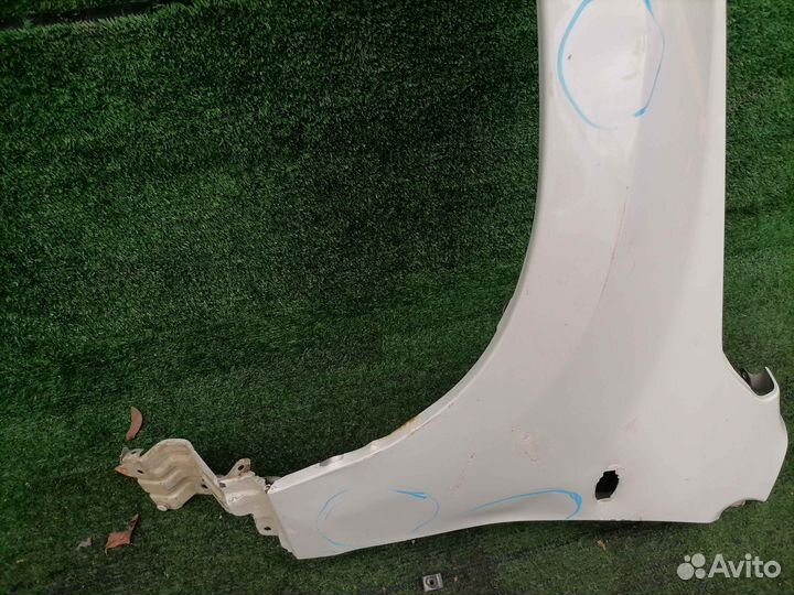Крыло переднее левое Suzuki Grand Vitara TD54 TD54