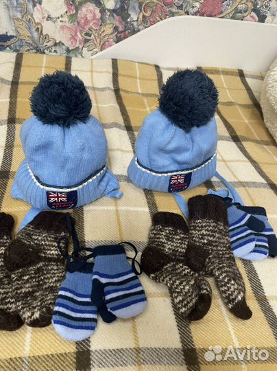 Шапочки для двойни