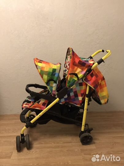 Коляска для двойни cosatto
