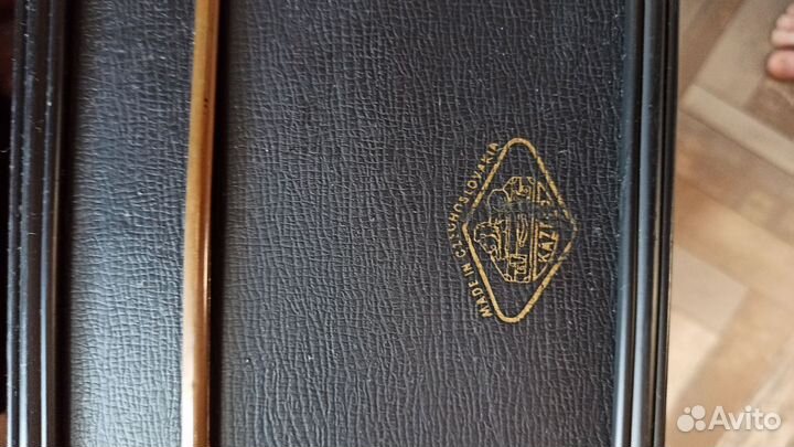 Продается раритетный чемодан